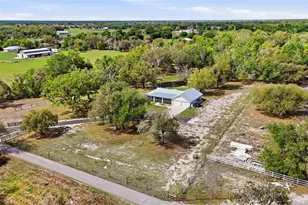 7825 SW Vineyard Terrace, Arcadia, FL 34269 - Photo 2