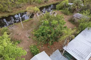 11186 Grapefruit Ln, Punta Gorda, FL 33955 - Photo 12