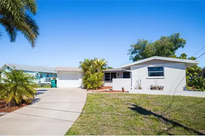 209 Deerfield Avenue NE, Port Charlotte, FL 33952 - Photo 2