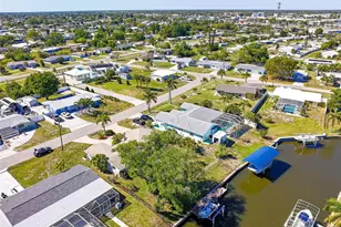 209 Deerfield Ave NE, Port Charlotte, FL 33952 - Photo 52