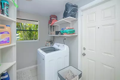 209 Deerfield Avenue NE, Port Charlotte, FL 33952 - Photo 32