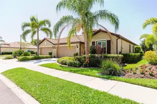 2427 Daisy Dr, North Port, FL 34289 - Photo 2