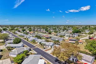 8130 Pickwick Rd, North Port, FL 34287 - Photo 36