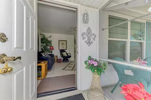 8130 Pickwick Rd, North Port, FL 34287 - Photo 4