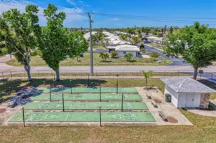 8130 Pickwick Rd, North Port, FL 34287 - Photo 46