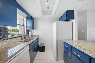 1423 Mediterranean Dr, Punta Gorda, FL 33950 - Photo 8