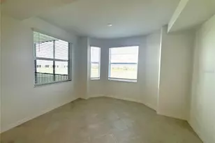 17625 Opal Sand Dr, Venice, FL 34293 - Photo 4
