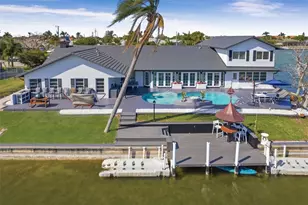 29 SE 10th Ave, Cape Coral, FL 33990 - Photo 4
