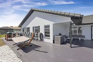 29 SE 10th Ave, Cape Coral, FL 33990 - Photo 46