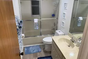 23184 Glory Ave, Port Charlotte, FL 33952 - Photo 22