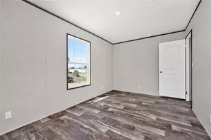 7400 Beckley St, Port Charlotte, FL 33981 - Photo 16