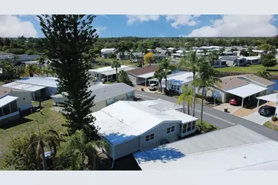 2100 Kings Highway Crescent #693, Port Charlotte, FL 33980 - Photo 36