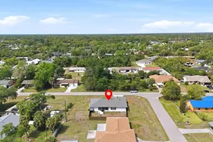 2084 Leisure St, Port Charlotte, FL 33948 - Photo 4