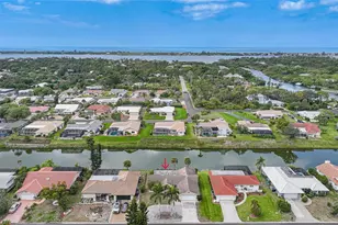 76 Windsor Dr, Englewood, FL 34223 - Photo 2