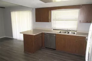 1074 Birchcrest Blvd, Port Charlotte, FL 33952 - Photo 6