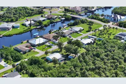 18753 Macgill Avenue, Port Charlotte, FL 33948 - Photo 30