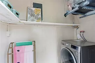 21921 Beverly Ave, Port Charlotte, FL 33952 - Photo 30