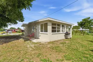 21921 Beverly Ave, Port Charlotte, FL 33952 - Photo 32