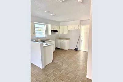 5638 5th Avenue, Fort Myers, FL 33907 - Photo 2