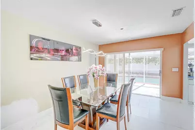 1678 Country Club Parkway, Lehigh Acres, FL 33936 - Photo 8