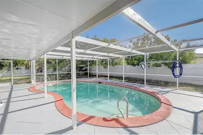 1678 Country Club Parkway, Lehigh Acres, FL 33936 - Photo 28