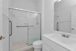 878 Chalmers Dr, Venice, FL 34293 - Photo 22