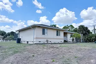 2613 Vizza Ln, North Port, FL 34286 - Photo 4