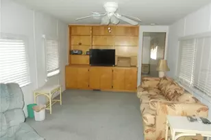 5580 Holiday Park Blvd, North Port, FL 34287 - Photo 8