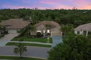 1872 Coconut Palm Cir, North Port, FL 34288 - Photo 2