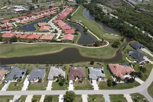 13029 SW Kingsway Cir, Lake Suzy, FL 34269 - Photo 4