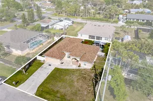 3131 Hercules Rd, Venice, FL 34293 - Photo 2