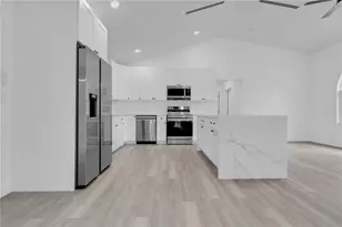 26140 Hapsburg Rd, Punta Gorda, FL 33955 - Photo 28