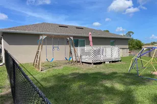 5226 Farmington Ave, North Port, FL 34288 - Photo 22