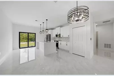 11370 Gulfstream Boulevard, Port Charlotte, FL 33981 - Photo 10