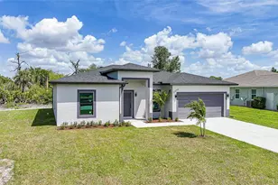 11370 Gulfstream Blvd, Port Charlotte, FL 33981 - Photo 4