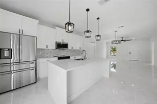 11370 Gulfstream Blvd, Port Charlotte, FL 33981 - Photo 12