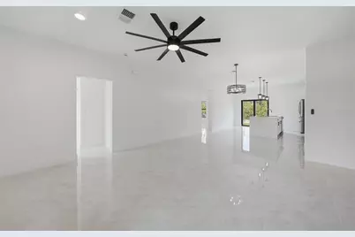 11370 Gulfstream Boulevard, Port Charlotte, FL 33981 - Photo 6