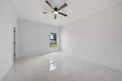 11370 Gulfstream Boulevard, Port Charlotte, FL 33981 - Photo 16