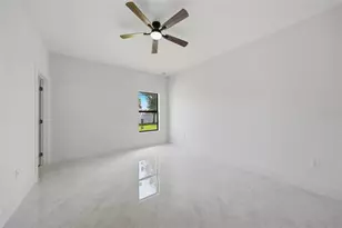 11370 Gulfstream Blvd, Port Charlotte, FL 33981 - Photo 16