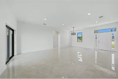 11058 Gulfstream Boulevard, Englewood, FL 34224 - Photo 16