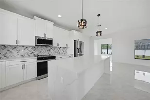 11058 Gulfstream Blvd, Englewood, FL 34224 - Photo 8