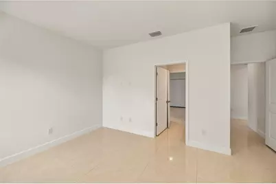 15089 Aldama Circle, Port Charlotte, FL 33981 - Photo 28