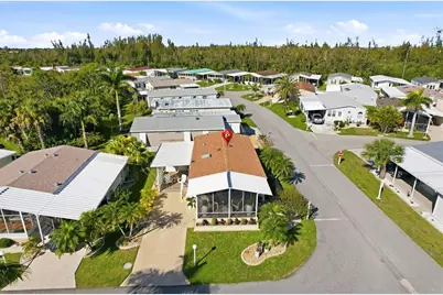 701 Aqui Esta Drive #52, Punta Gorda, FL 33950 - Photo 2