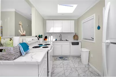 815 Conreid Drive NE, Port Charlotte, FL 33952 - Photo 16