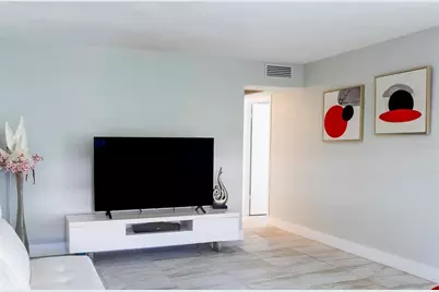 592 Fanshaw O #592, Boca Raton, FL 33434 - Photo 8