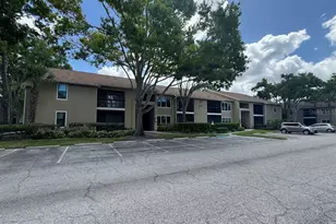 4037 Crockers Lake Blvd, Sarasota, FL 34238 - Photo 2