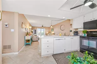 12274 SW Egret Cir, Lake Suzy, FL 34269 - Photo 12