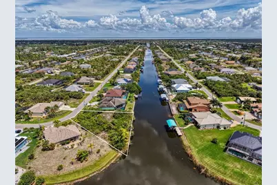 15304 Hennipen Circle, Port Charlotte, FL 33981 - Photo 16