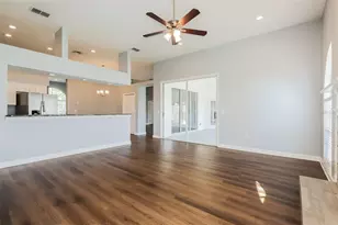 5238 Montserrat Ct, Lakeland, FL 33812 - Photo 4