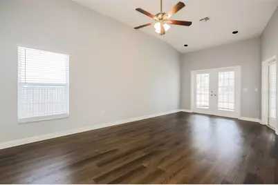 5238 Montserrat Court, Lakeland, FL 33812 - Photo 8